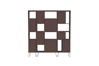 Bruine modulaire kastenwand met open vakken en gesloten compartimenten op metalen poten.