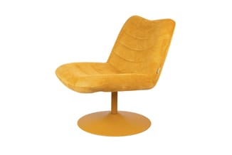 Gele draailounge stoel met geribbeld bekleding en ronde voetstuk, zijkant.