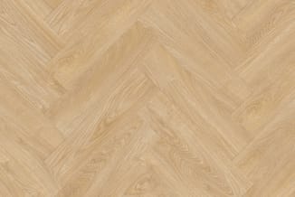 Visgraat patroon houten vloer in lichte eiken kleur met natuurlijke houtnerf textuur.