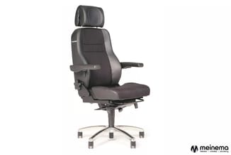 Ergonomische bureaustoel met grijze en zwarte bekleding, verstelbare armleuningen, hoofdsteun en aluminium onderstel met wiel
