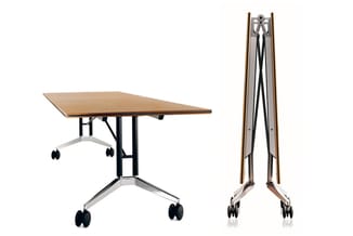 Opklapbare vergadertafel in houtfineer met zwart metalen onderstel en wielen, getoond open en dichtgeklapt.